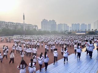 居安思危强意识，防震演练保平安｜蓬溪中..