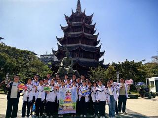 归巢·看见｜蓬中北大学子清明返乡母校行